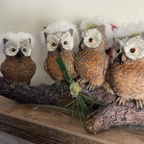 Christmas Owls figurine - Picture 4 of 7